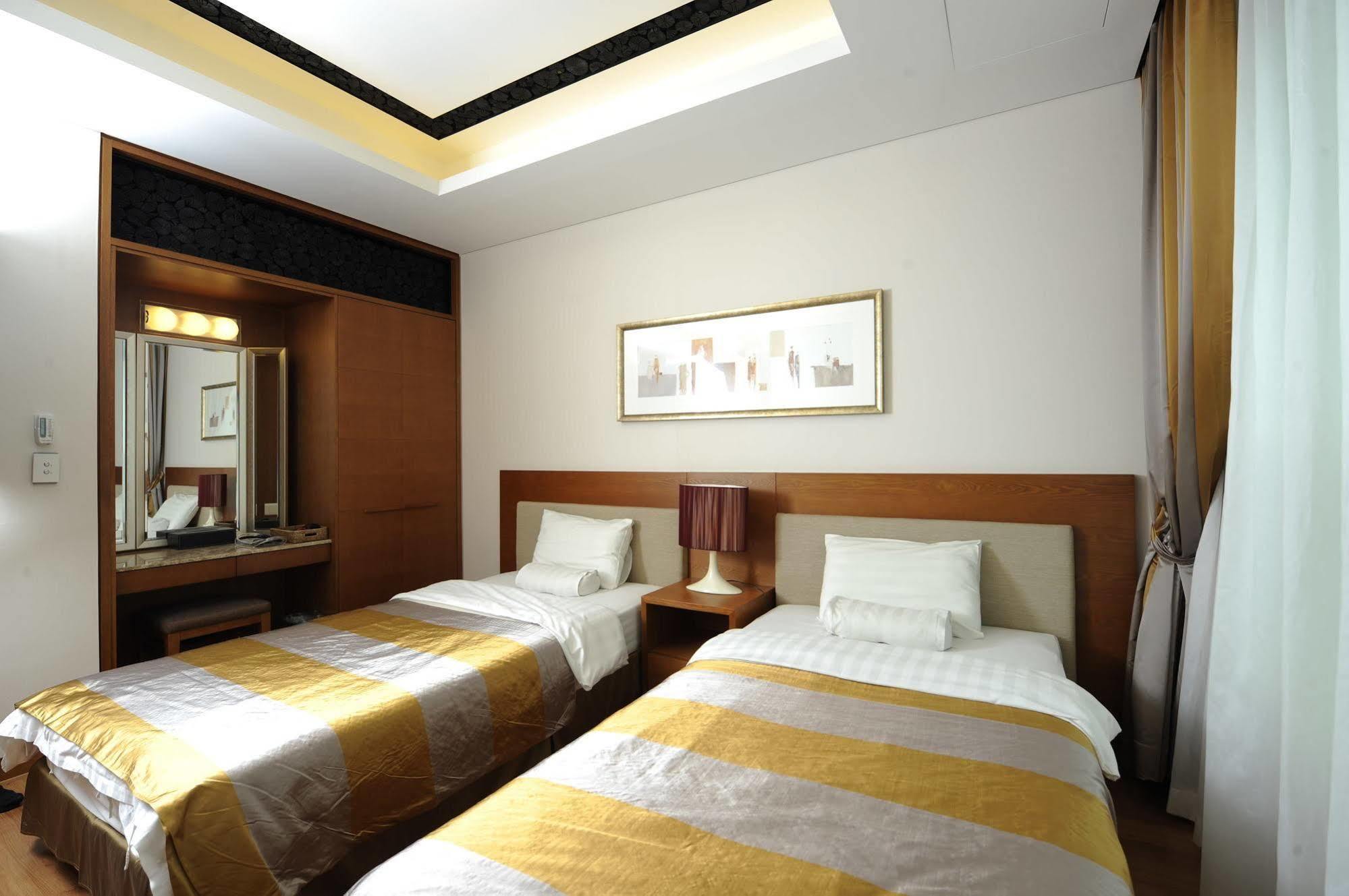 Pineridge Hotel Sokcho Exterior photo